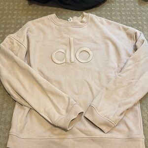 ALO Yoga crewneck Sweater